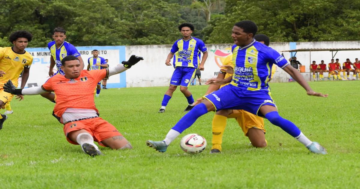 Jipinho perde para a Barcelona e despenca na tabela baianinho sub 20