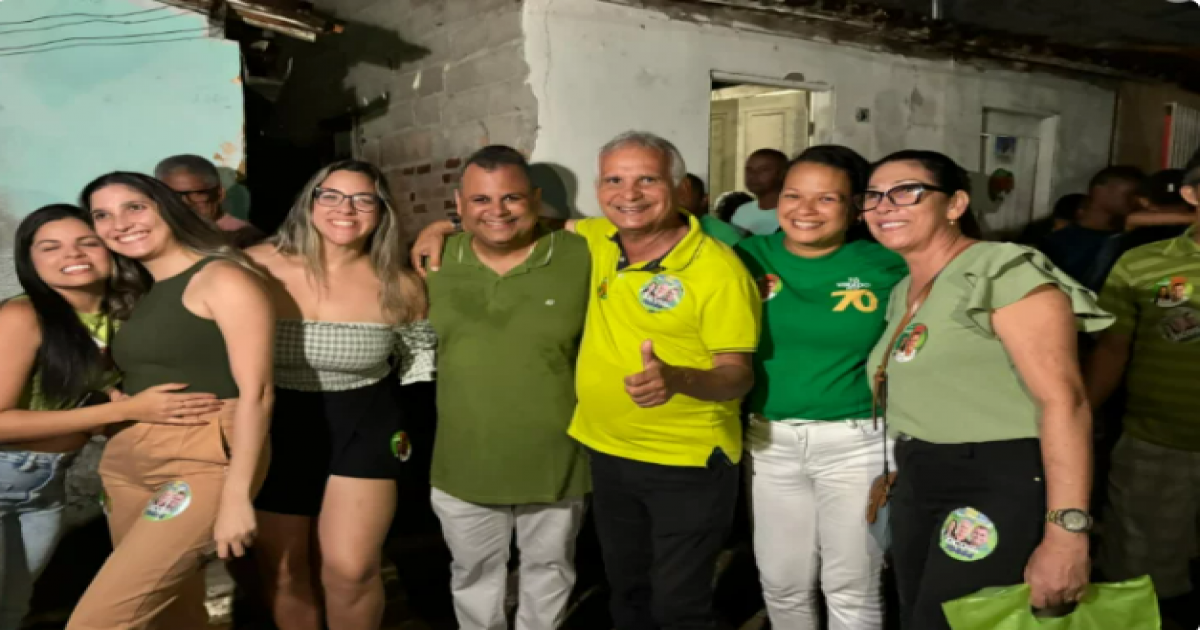 Jitaúna: Multidão acompanha Marcelo Pecorelli e Daiana ao Largo Egídio Gomes e Rua do Campo durante visita