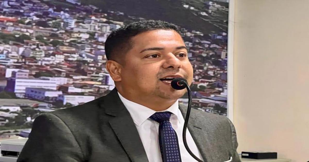Tinho solicita pavimentação de ruas do Zibrune, Mirassol e bairro Kennedy