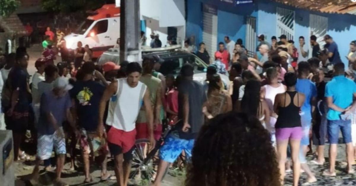 Barra do Rocha: Jovem de 17 anos foi assassinado a tiros nas proximidades da rodoviária