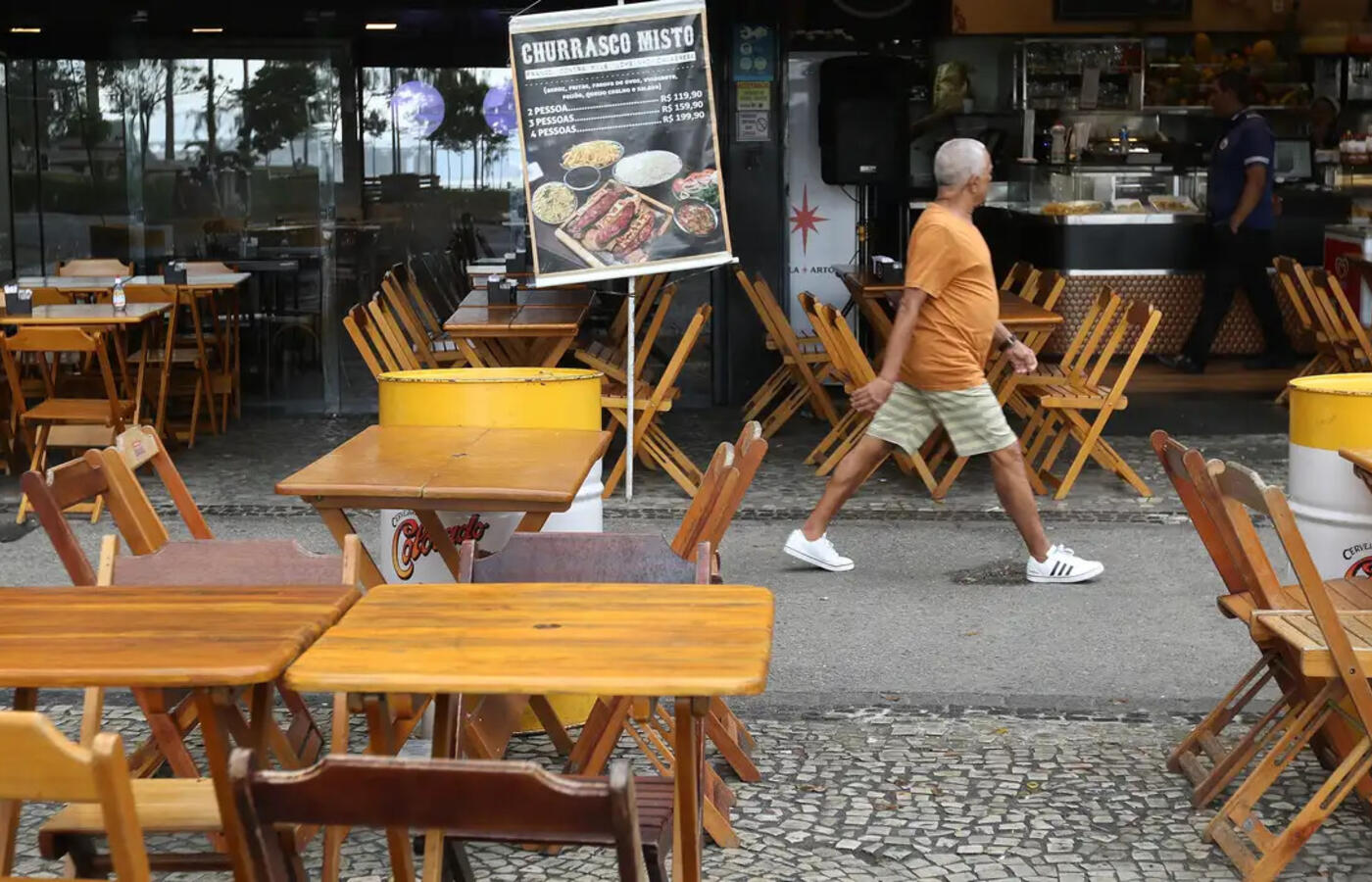 Projeto pode aumentar custo da folha em até 30%, alerta relator da PEC que propõe fim da escala 6x1