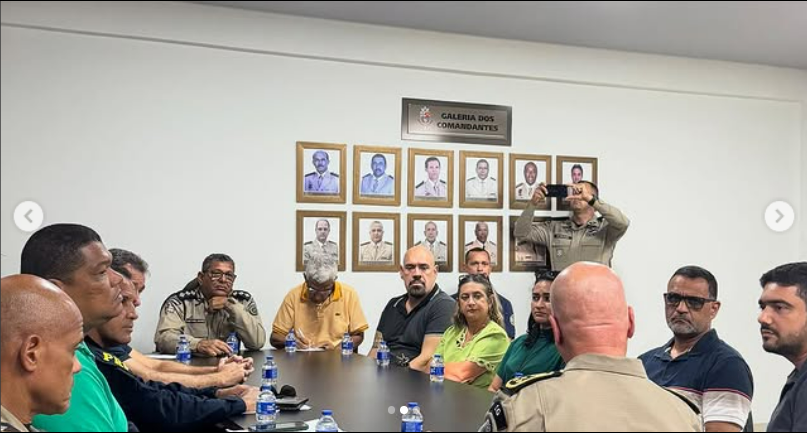 Vereadora Moana Meira participou de reunião com o Comandante Geral da PMBA