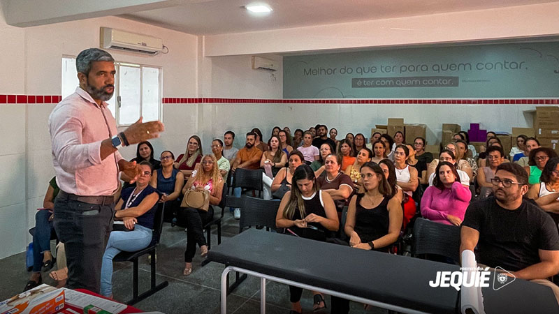 Prefeitura de Jequié promove capacitação em planejamento familiar com foco em métodos contraceptivos de longa duração