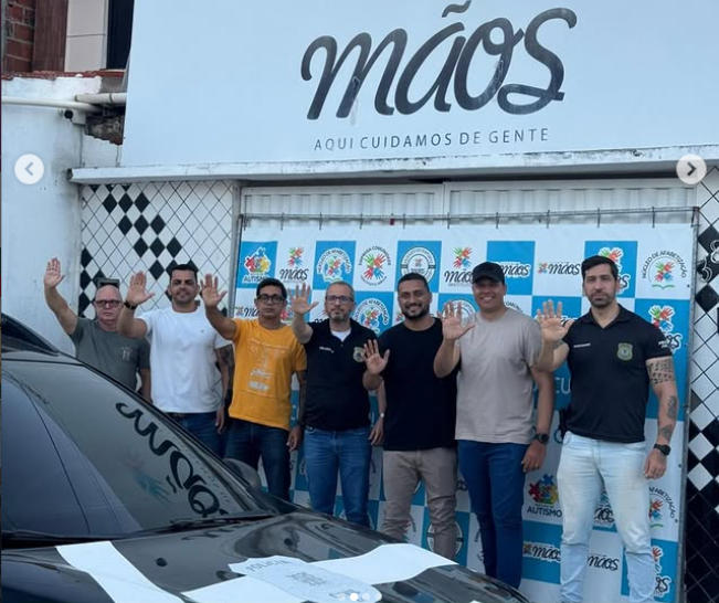 Polícia Civil doou sacos de cimento para construção da nova sede do Instituto Mãos