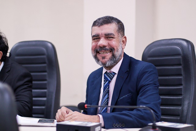 André do Sintracal propõe criação de Oficinas Itinerantes de Geração de Renda na zona rural André do Sintracal propõe criação de Oficinas Itinerantes de Geração de Renda na zona rural