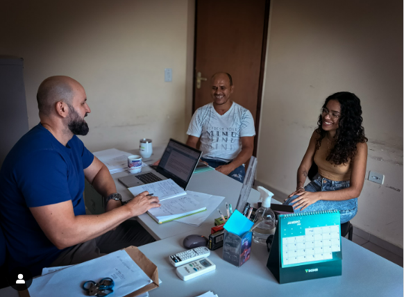 Manoel Vitorino l Manoel Vitorino l Secretaria de Educação se reuniu com Associação dos Estudantes Universitários de Manoel Vitorino