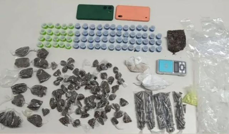 Policiais do 19BPM detiveram um meliante com drogas no residencial Campo Belo Policiais do 19BPM detiveram um meliante com drogas no residencial Campo Belo