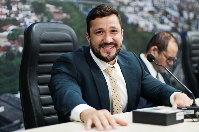 Bui Bulhões apresenta Projeto de Lei instituindo a Semana de Conscientização do Meio Ambiente nas Escolas Municipais Bui Bulhões apresenta Projeto de Lei instituindo a Semana de Conscientização do Meio Ambiente nas Escolas Municipais