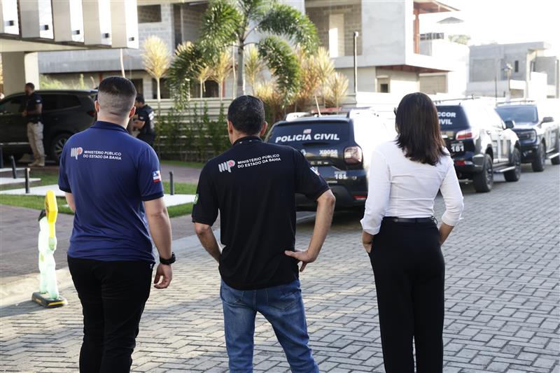 Operação é deflagrada contra grupo envolvido em fraudes fiscais no setor de combustíveis