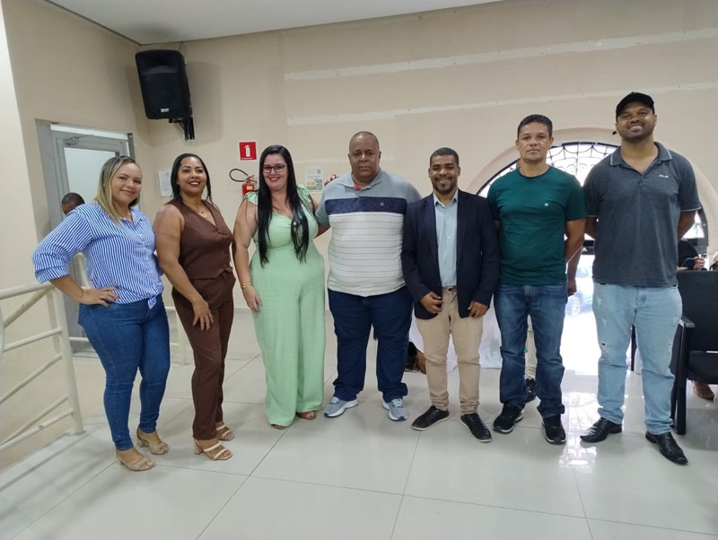 Vereador Gielton Bispo Participa de Seminário em Homenagem ao Dia do Conselheiro Tutelar