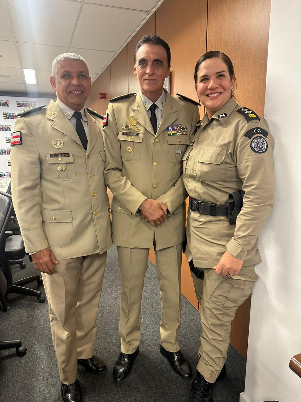 Homenagem à primeira mulher jequieense da história promovida ao posto de Tenente Coronel da PMBA Homenagem à primeira mulher jequieense da história promovida ao posto de Tenente Coronel da PMBA
