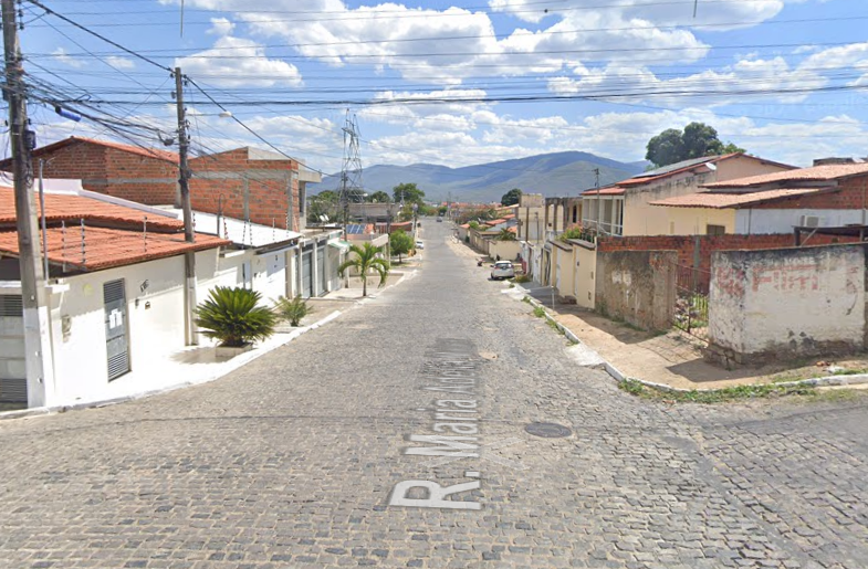 Soldado Gilvan propõe requalificação total da Rua Maria Adélia Melhem