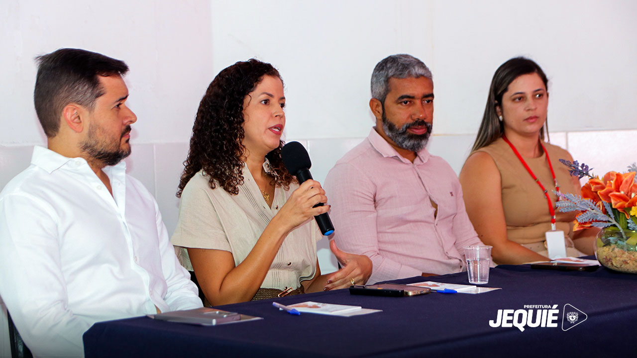 Prefeitura de Jequié apresenta Protocolo de Atenção Básica: Pré-natal, Parto e Puerpério