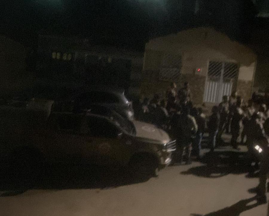 Jequié registra confronto armado e suspeito morre após trocar tiros com a PM na Baixa do Bonfim Jequié registra confronto armado e suspeito morre após trocar tiros com a PM na Baixa do Bonfim