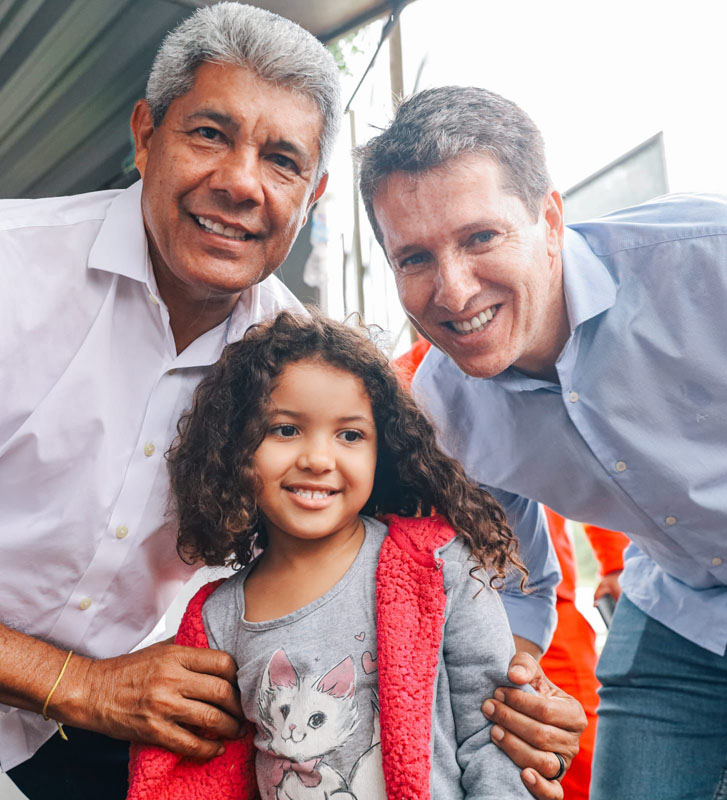 Zé Cocá participa de cerimônia com Jerônimo Rodrigues, que anuncia grande volume de investimentos para Jequié