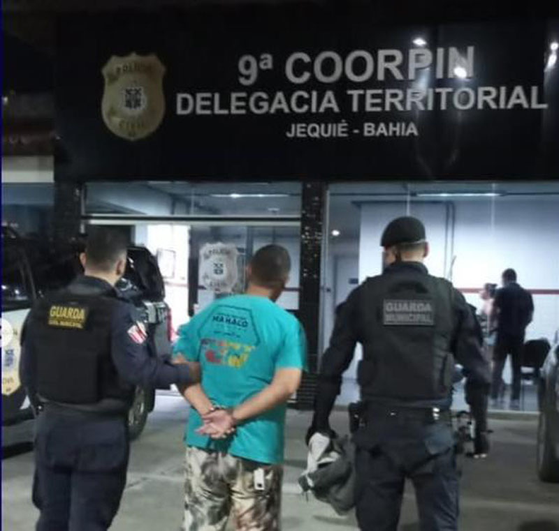 GUARDA CIVIL MUNICIPAL DE JEQUIÉ APREENDE DROGAS E CONDUZ SUSPEITO À DELEGACIA