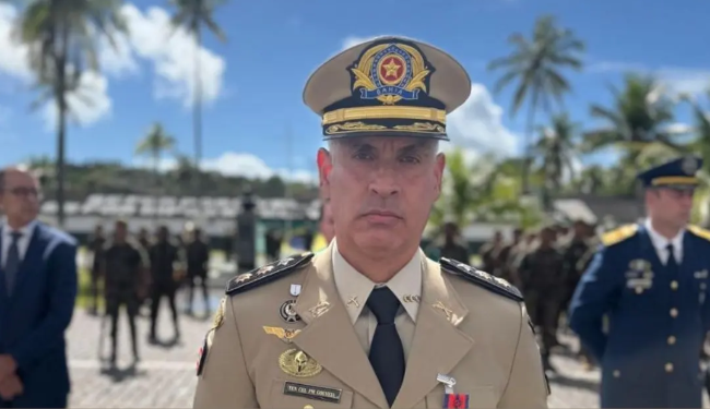 Ten Cel PM Gouveia é homenageado com a Comenda Heróis de Pirajá e Diploma de Amigo da AORE-BA Ten Cel PM Gouveia é homenageado com a Comenda Heróis de Pirajá e Diploma de Amigo da AORE-BA