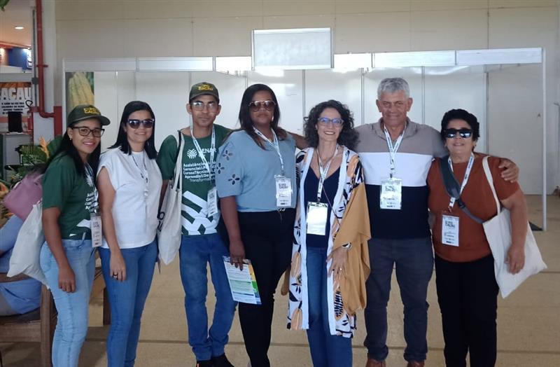 Agricultores e produtores de Cacau de Jitaúna participam da Expo Cacau 2025 em Ilhéus Agricultores e produtores de Cacau de Jitaúna participam da Expo Cacau 2025 em Ilhéus
