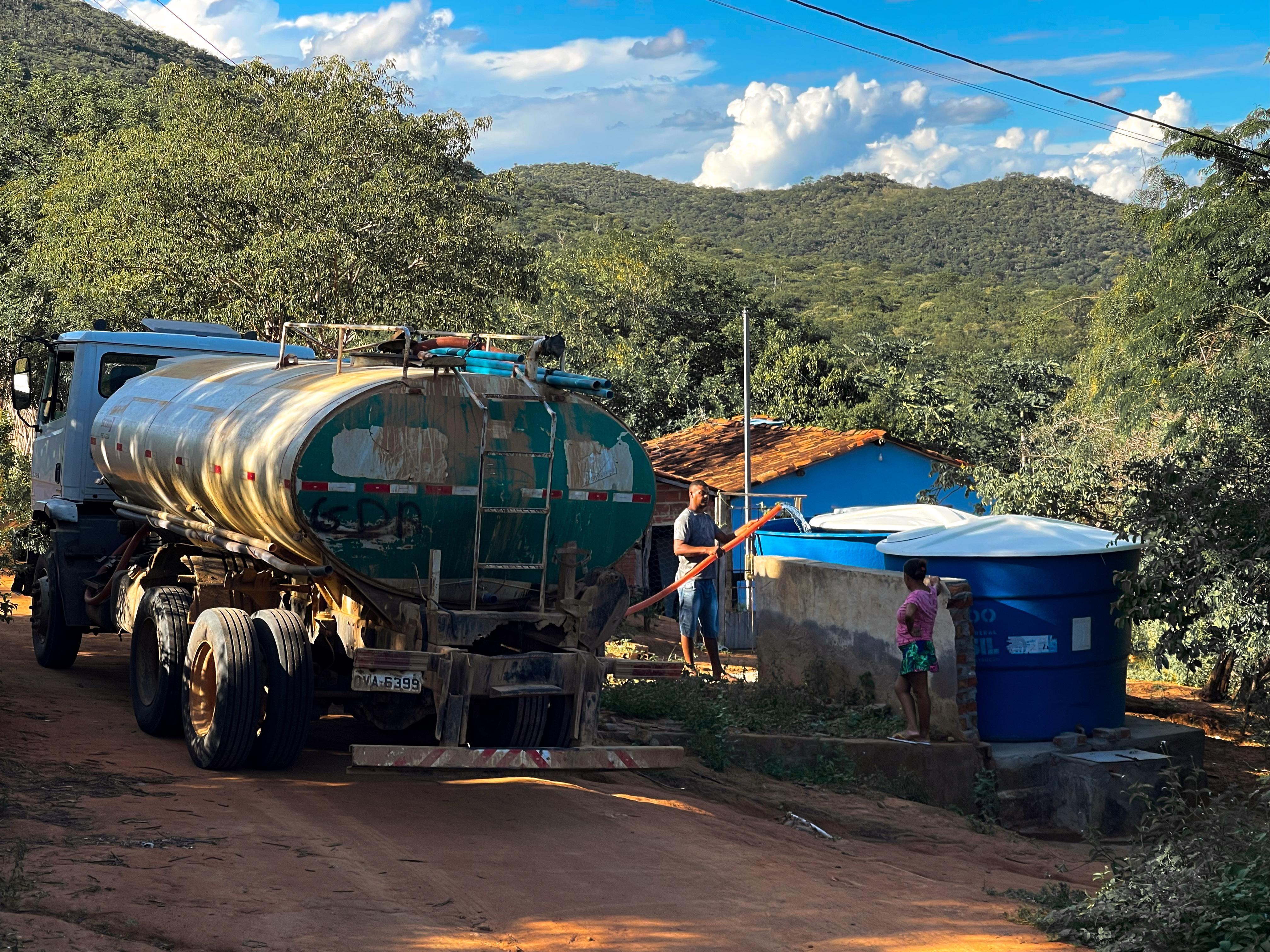 Estiagem Prolongada Afeta Mananciais e Compromete Abastecimento em Manoel Vitorino