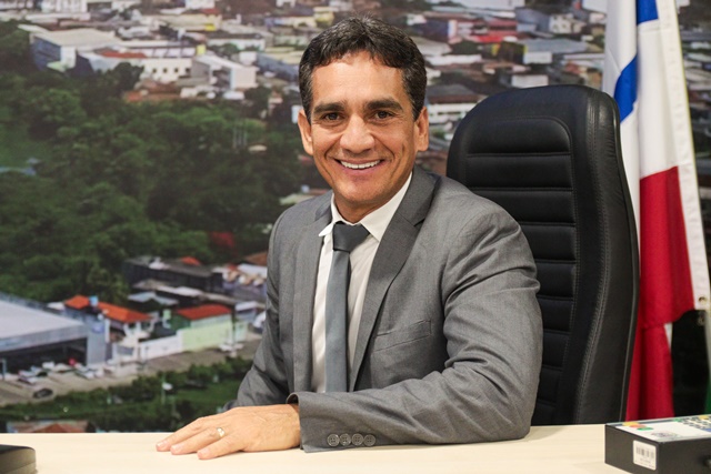Gutinha defende melhorias para o Cemitério de Itaibó Gutinha defende melhorias para o Cemitério de Itaibó
