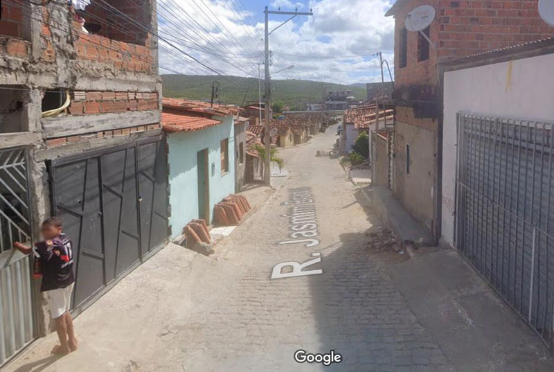Gutinha reivindica pavimentação da Rua Jasmim Branco no Joaquim Romão