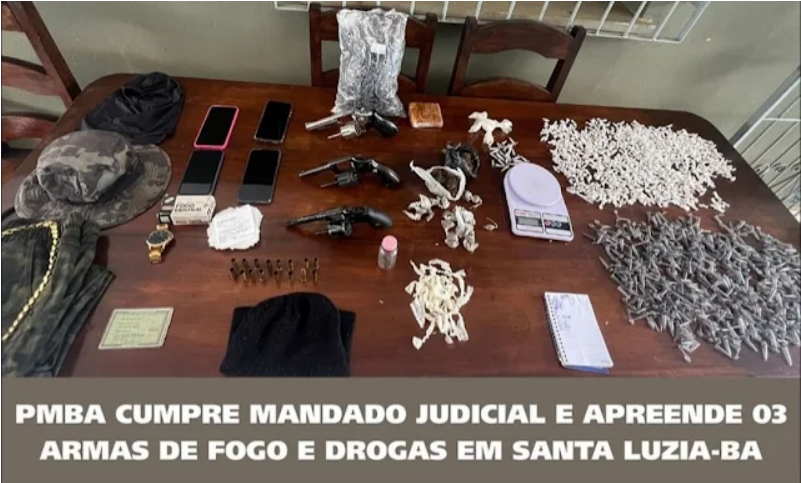 Polícia desarticula ponto de tráfico em Santa Luzia; três suspeitos morrem em confronto Polícia desarticula ponto de tráfico em Santa Luzia; três suspeitos morrem em confronto