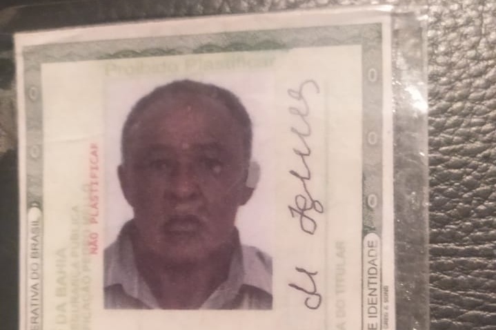 Homem é atropelado e morto por caminhão tanque na BA 026 Homem é atropelado e morto por caminhão tanque na BA 026