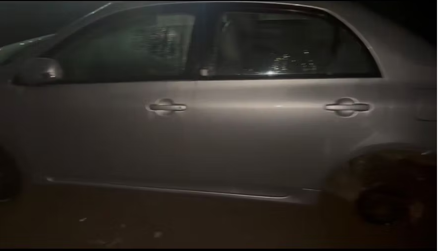 Lagedo do Tabocal: veículo tem pneu furtado enquanto proprietário curtia festa Lagedo do Tabocal: veículo tem pneu furtado enquanto proprietário curtia festa