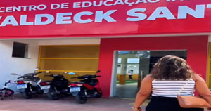 Vereadora Moana Meira fiscalizou a recém-inaugurada creche Waldeck Santos Silva