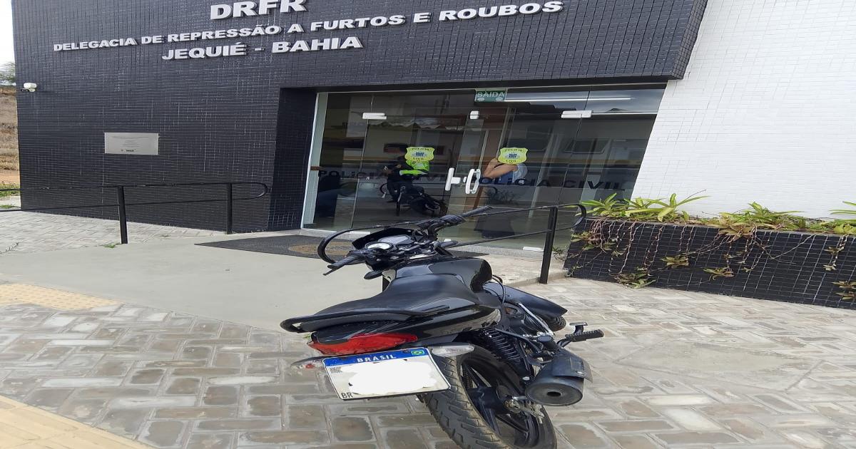Polícia apreende Motocicleta que havia sido furtada em locadora de Jequié