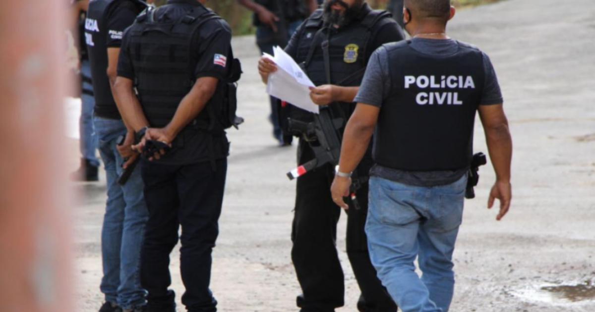 Mulher é presa em flagrante por agredir a mãe idosa em Salvador