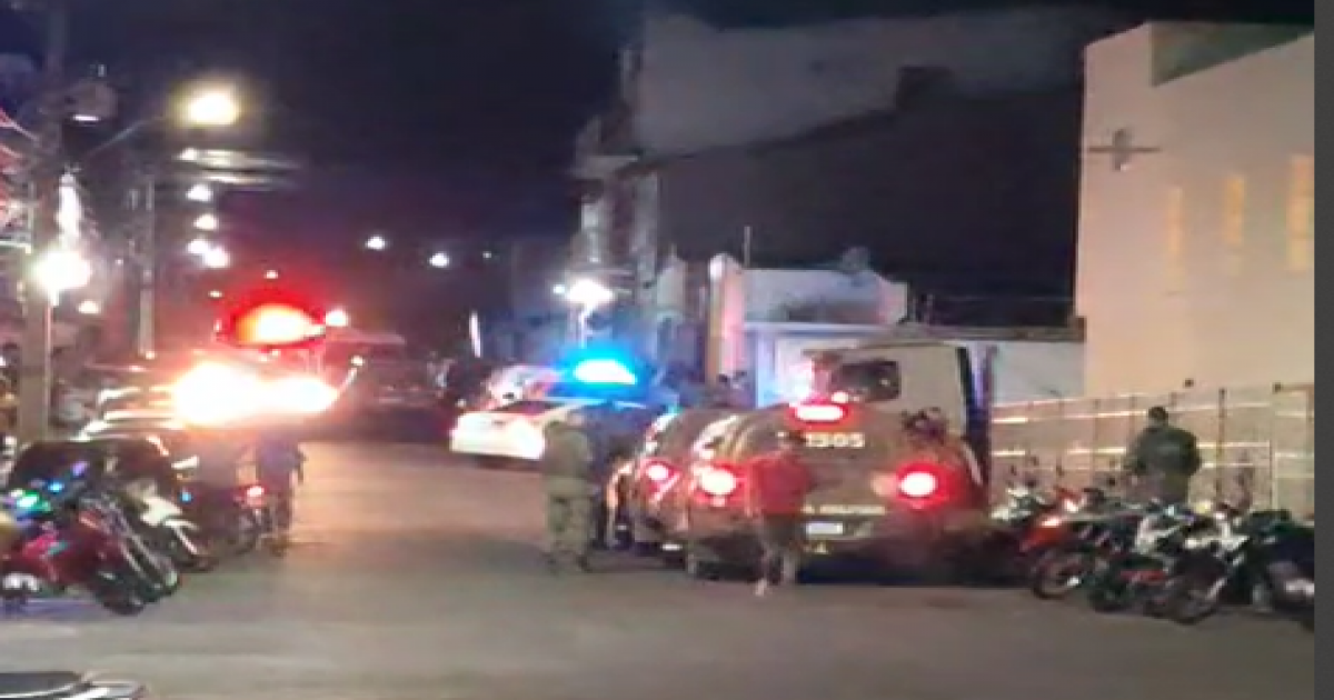 Jovem sofre atentado a tiros no bairro Joaquim Romão em Jequié; outras duas pessoas foram baleadas