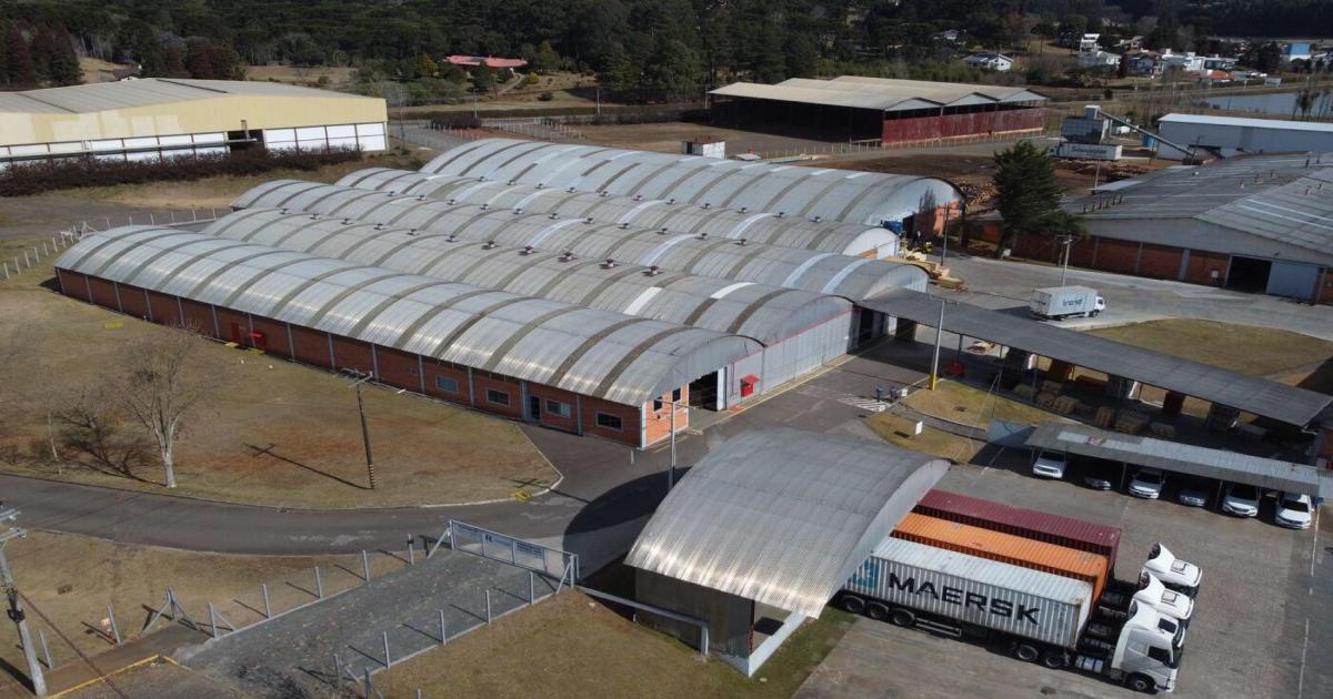 Crédito não basta: empresários querem diplomacia contra tarifaço dos EUA