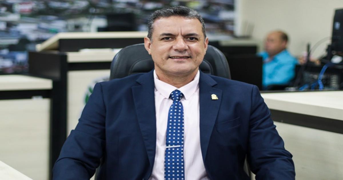 Helder da Agrorural reivindica cobertura de canal da Rua da Flores do Campo