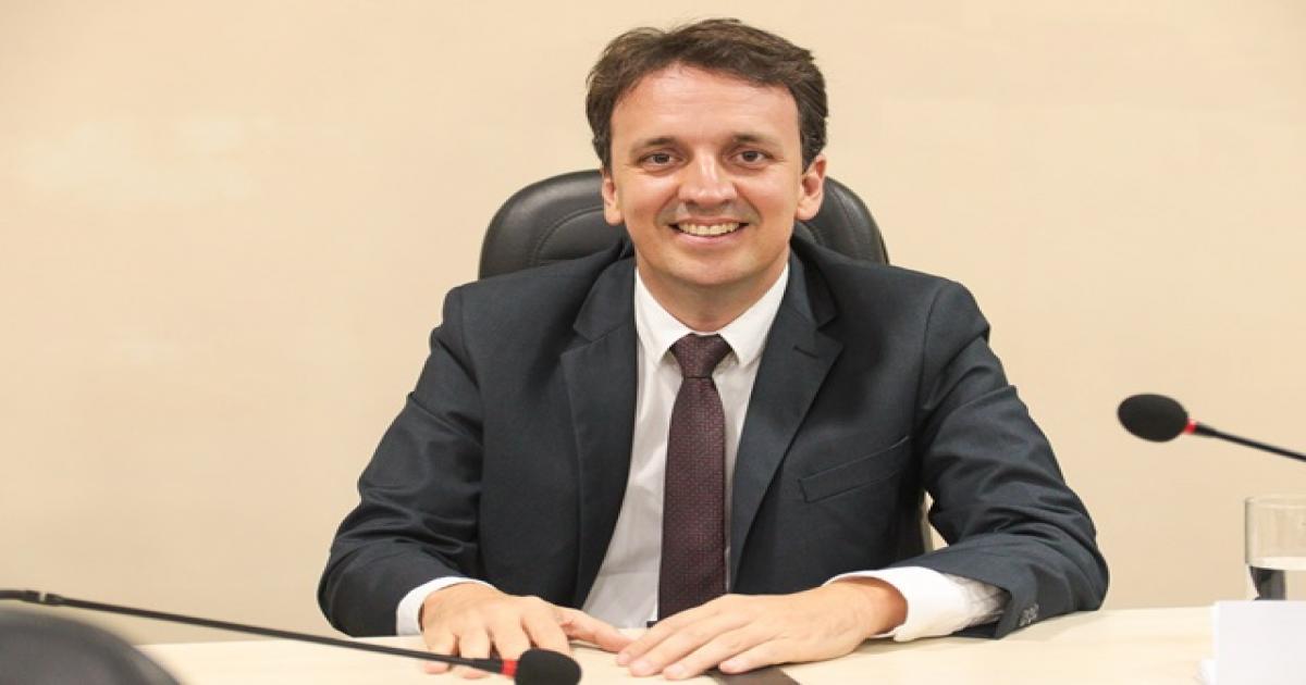 Matheus Budega propõe espaço de convivência comunitária na Urbis I