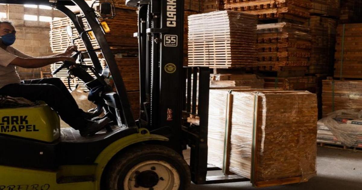 Fim da escala 6x1: Pequenos negócios podem ser os mais afetados pela jornada reduzida