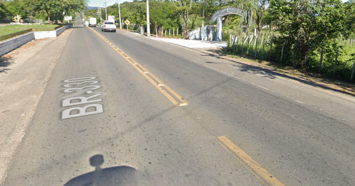 Aroldo Brito defende sinalização viária em frente ao Abrigo dos Idosos