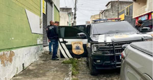 Motocicleta com chassi suprimido é localizada em matagal durante rondas do 19º BPM