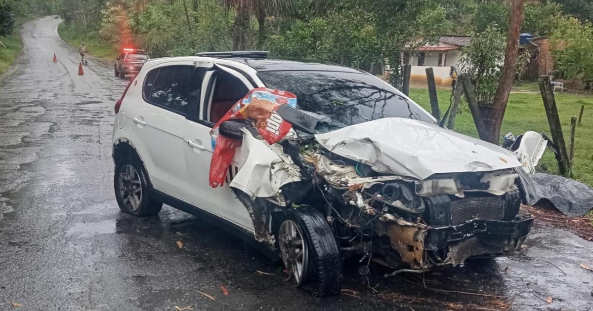 Motorista sofre grave acidente na BA-547, próximo a Apuarema