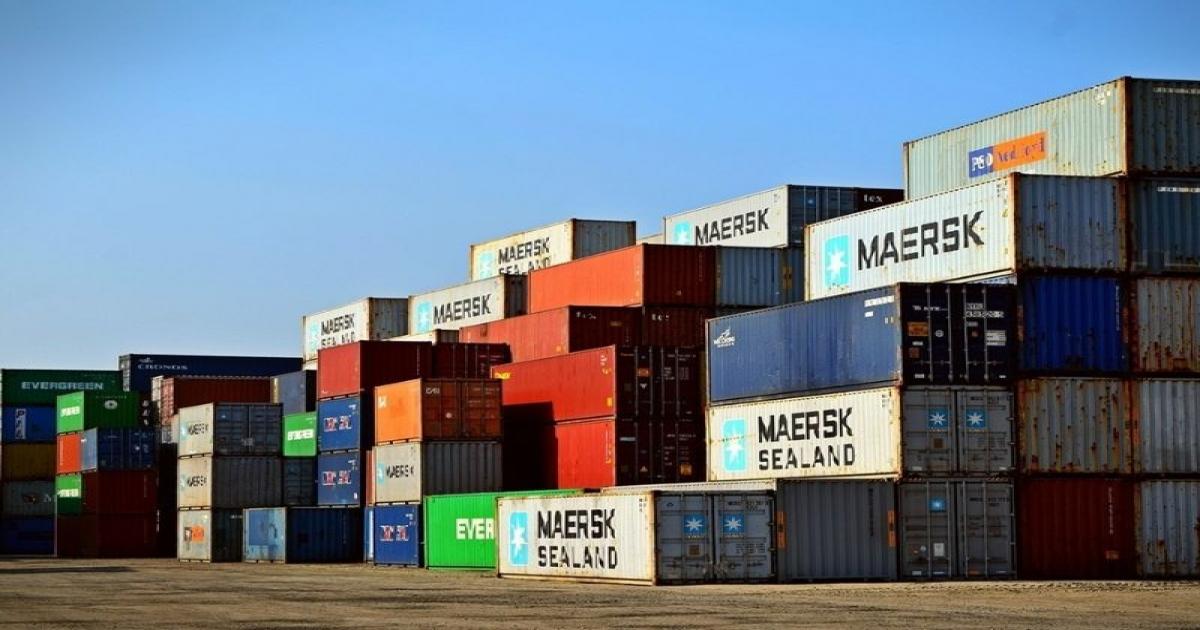 Tarifaço dos EUA sobre produtos brasileiros entra em vigor e pode reduzir preços no mercado interno