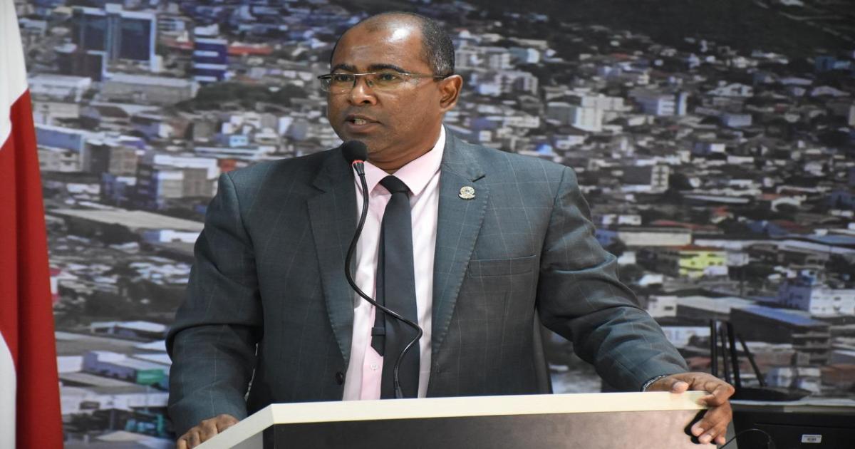 Soldado Gilvan pede pavimentação de vias do BetaVille