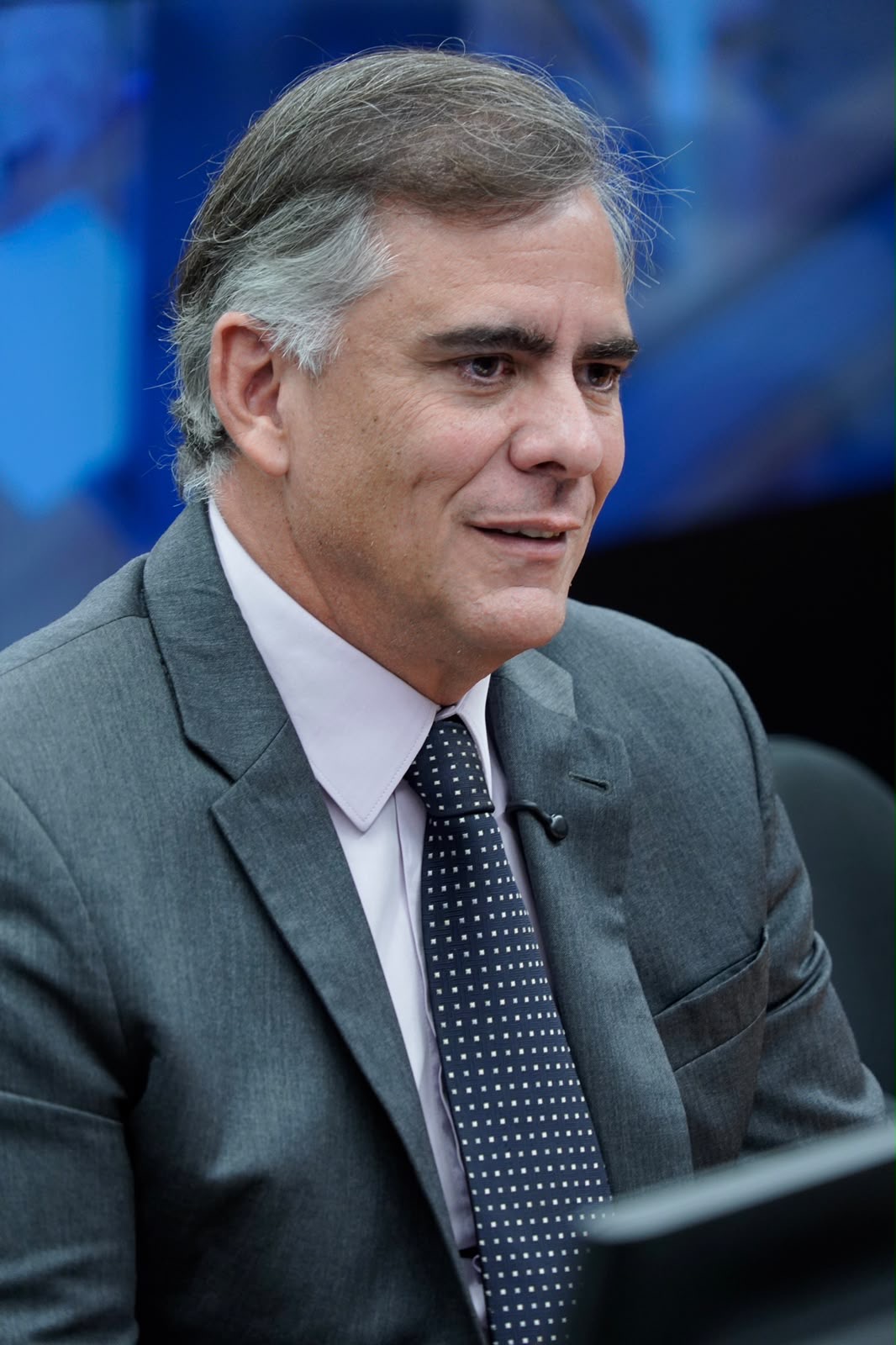 Leur Lomanto Jr encerra semestre à frente da CCJ com recorde de projetos aprovados