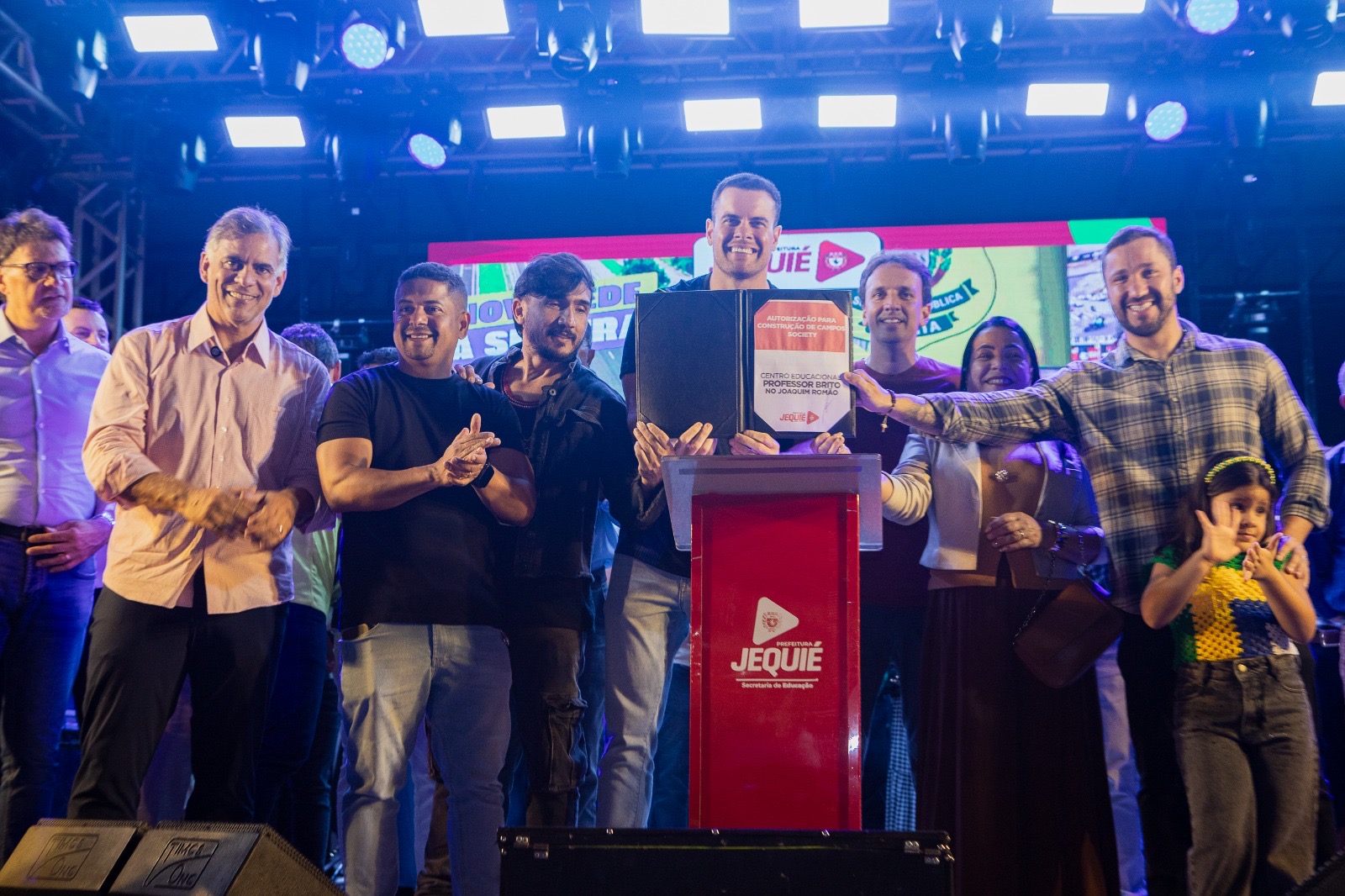 Prefeito Flavinho anuncia cerca de R$ 100 milhões em novos investimentos para Jequié