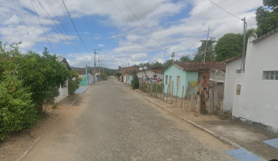 Mulher fica gravemente ferida após ser atingida com golpes de facão em Jitaúna