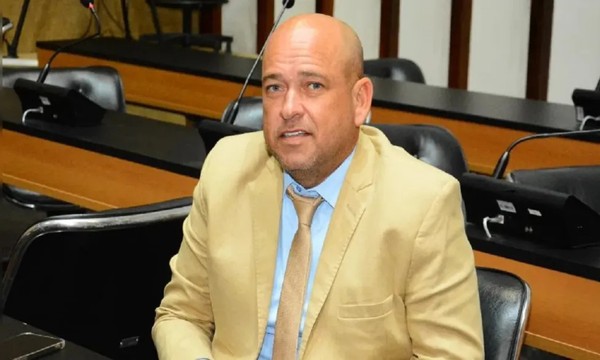 Deputado estadual Binho Galinha é condenado a 36 anos e nove meses de prisão Deputado estadual Binho Galinha é condenado a 36 anos e nove meses de prisão