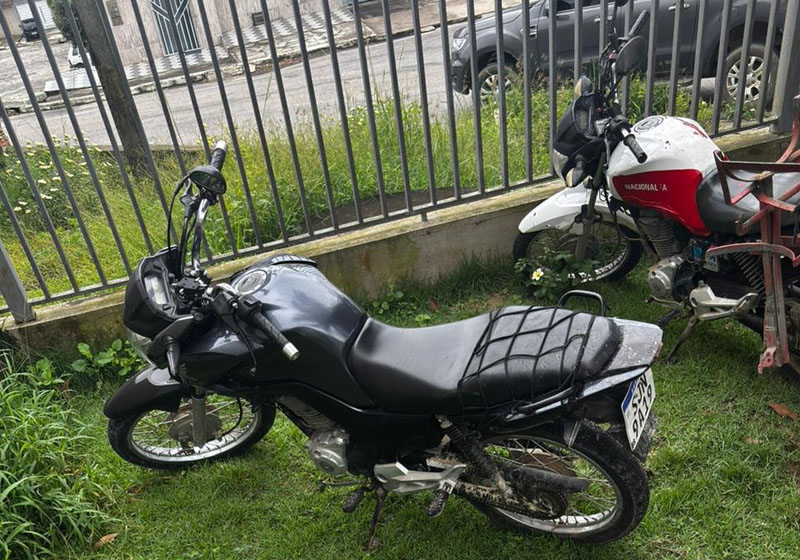 Operação cumpre mandados de busca e de prisão contra facção criminosa em Eunápolis