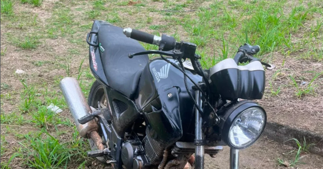 CIPE Central recupera motocicleta com indícios de adulteração na zona rural de Jaguaquara