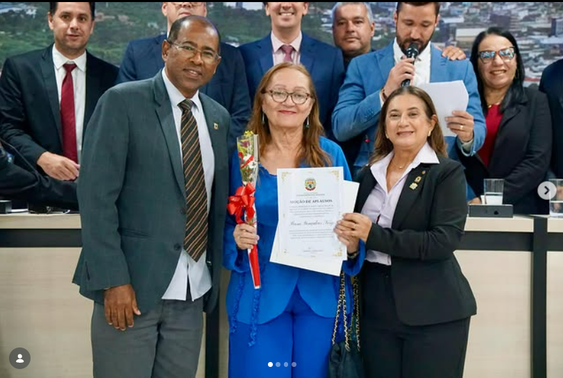 Moana Meira e Soldado Gilvan prestam homenagem a Professora e Enfermeira Ivone Nery