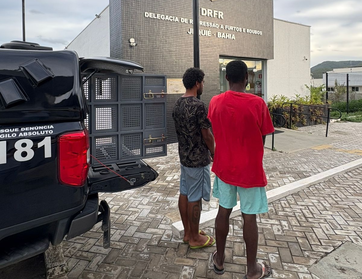 POLÍCIA CIVIL DA BAHIA PRENDE ELEMENTOS EM FLAGRANTE POR USO DE DOCUMENTO FALSO E ASSOCIAÇÃO CRIMINOSA