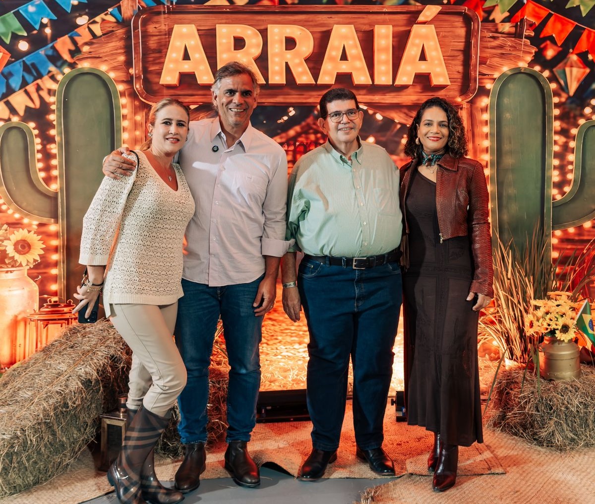 Em Ipiaú, Leur Lomanto Jr recebe apoio de Alipinho e destaca luta por mais oportunidades para empreendedores e trabalhadores